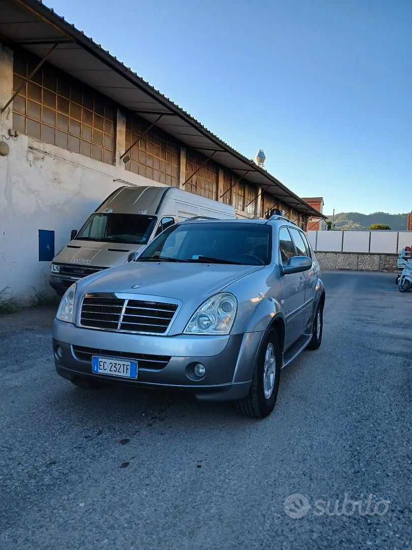 KG Mobility Rexton