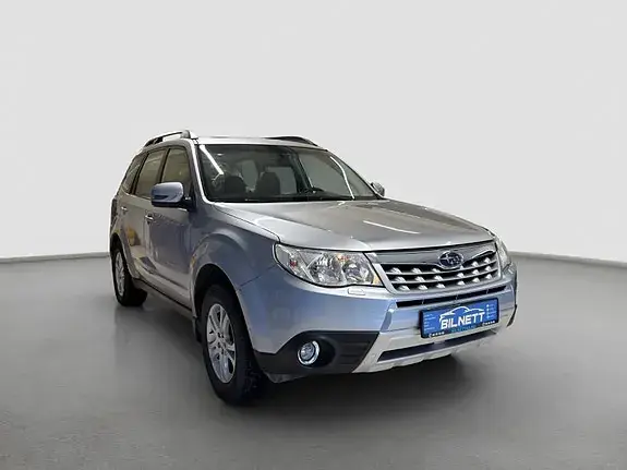 Subaru Forester 2012 photo 3