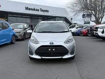 Toyota Aqua 2021 photo 4