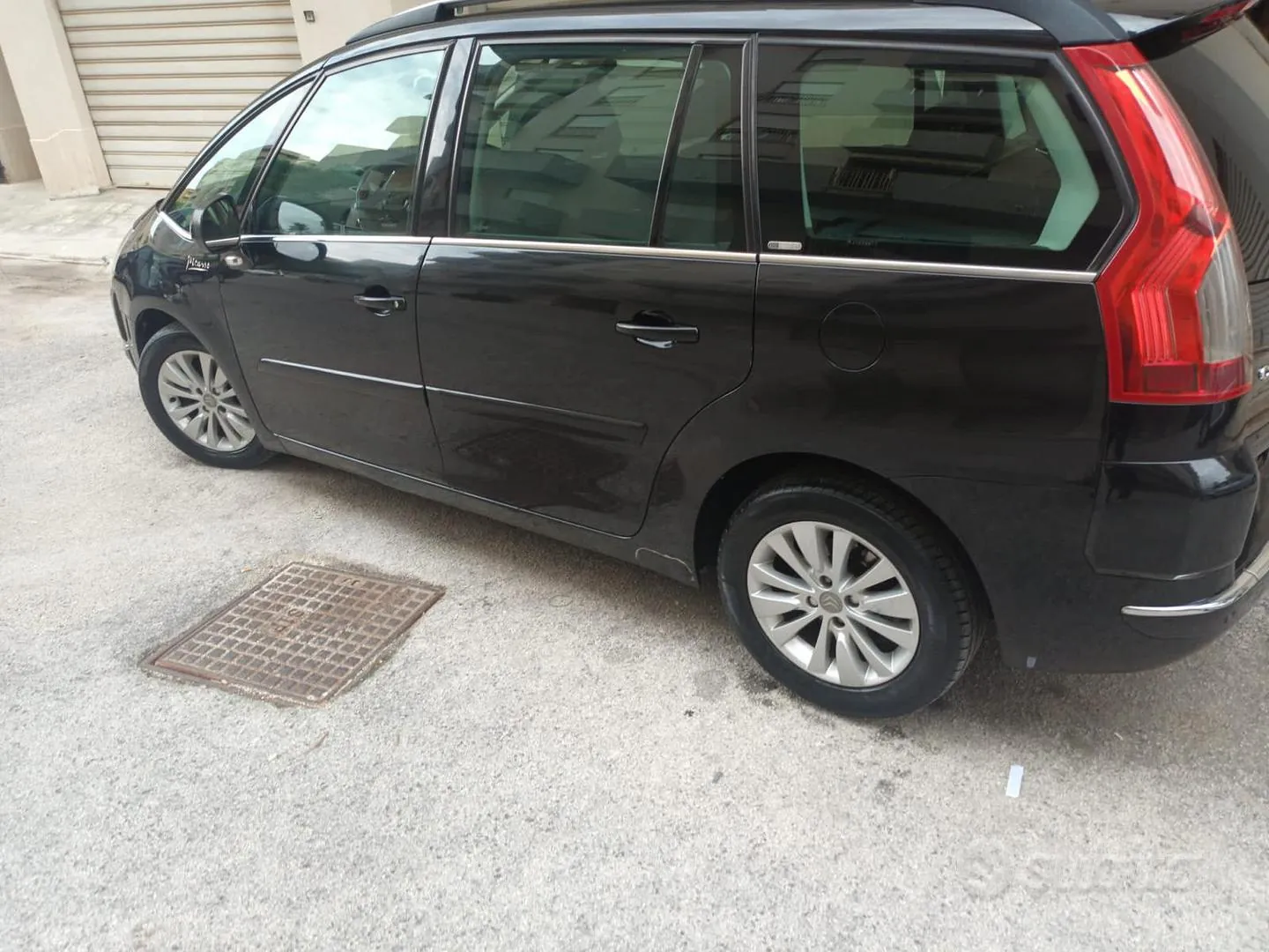Citroen Grand C4 Picasso 2008 photo 2