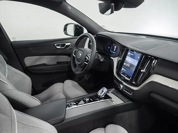 Volvo Xc60 2025 photo 4
