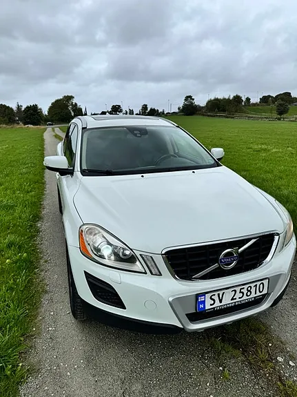 Volvo Xc60 2012 photo 2