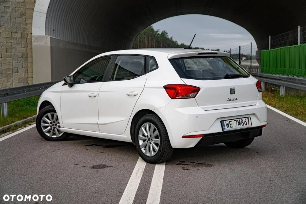 Seat Ibiza 2022 photo 2
