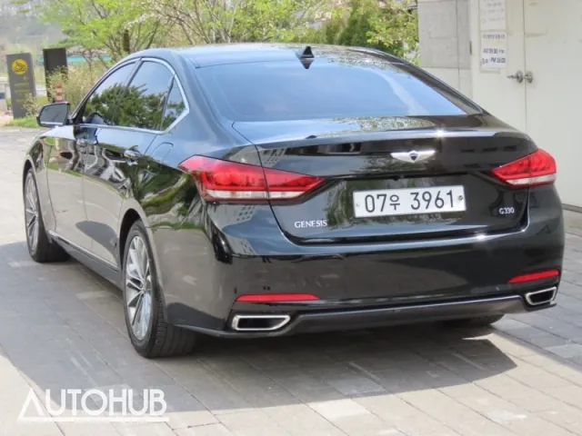 Genesis G80 2015 photo 4