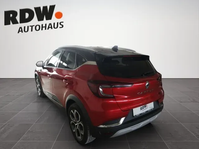 Renault Captur 2023 photo 3
