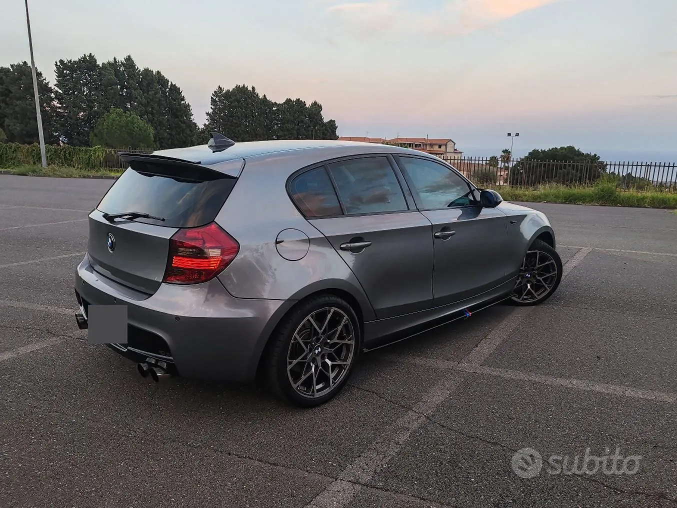 BMW 120D 2009 photo 2