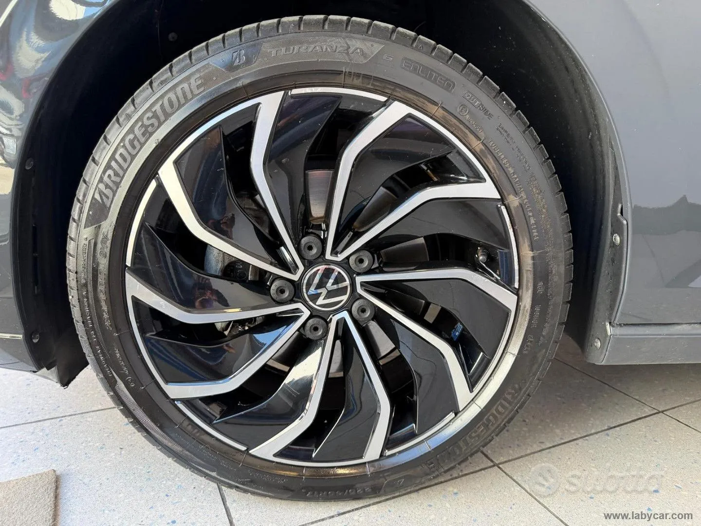 Volkswagen Golf 2023 photo 4