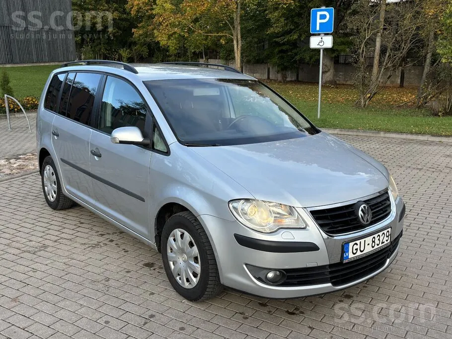Volkswagen Touran