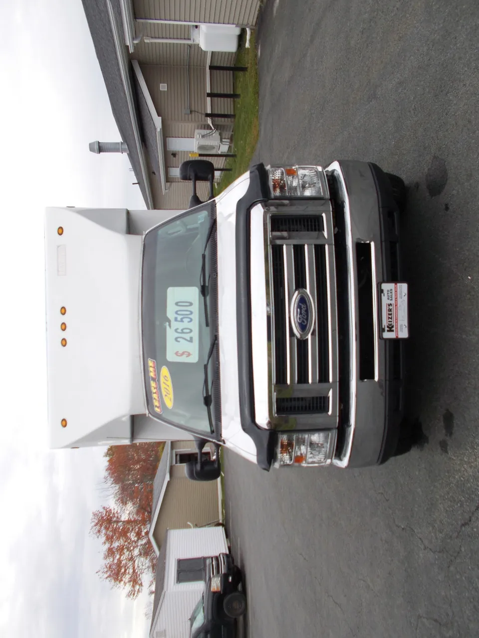 Ford Econoline 2016 photo 3