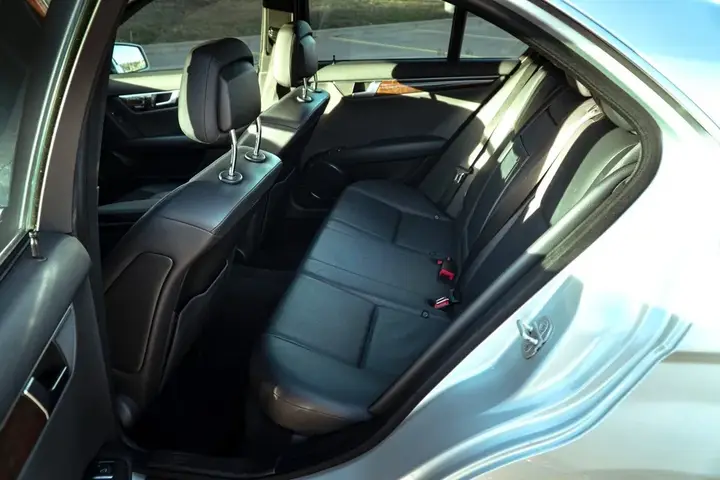 Mercedes-Benz C-Class 2013 photo 4