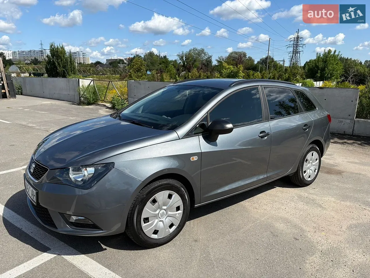 Seat Ibiza 2015 photo 4