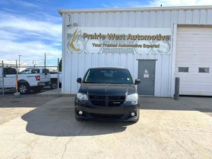 Dodge Grand Caravan 2019 photo 2