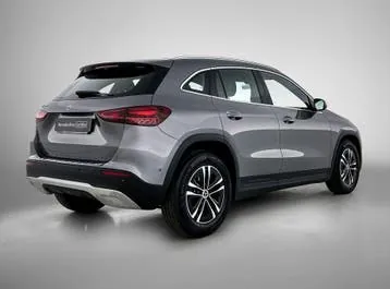 Mercedes-Benz Gla 2025 photo 2