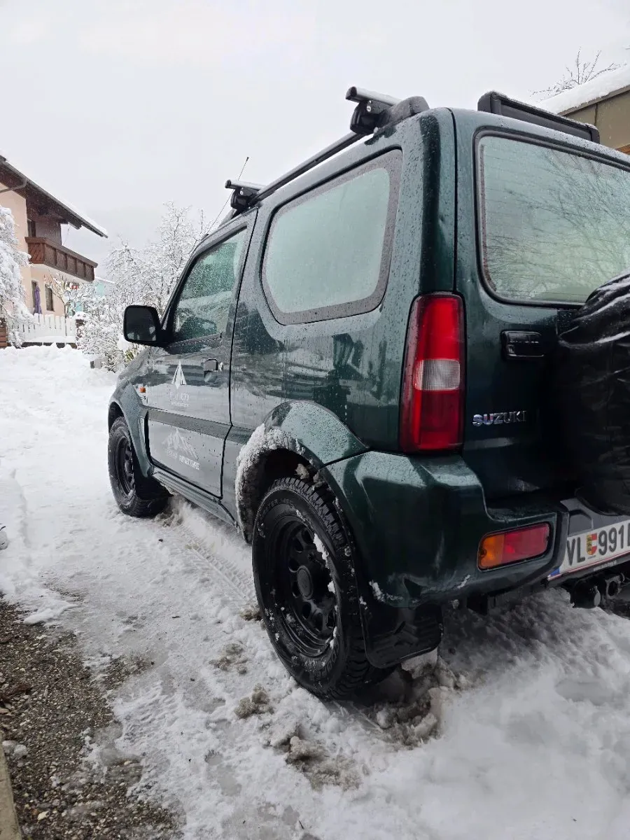 Suzuki Jimny 2005 photo 2