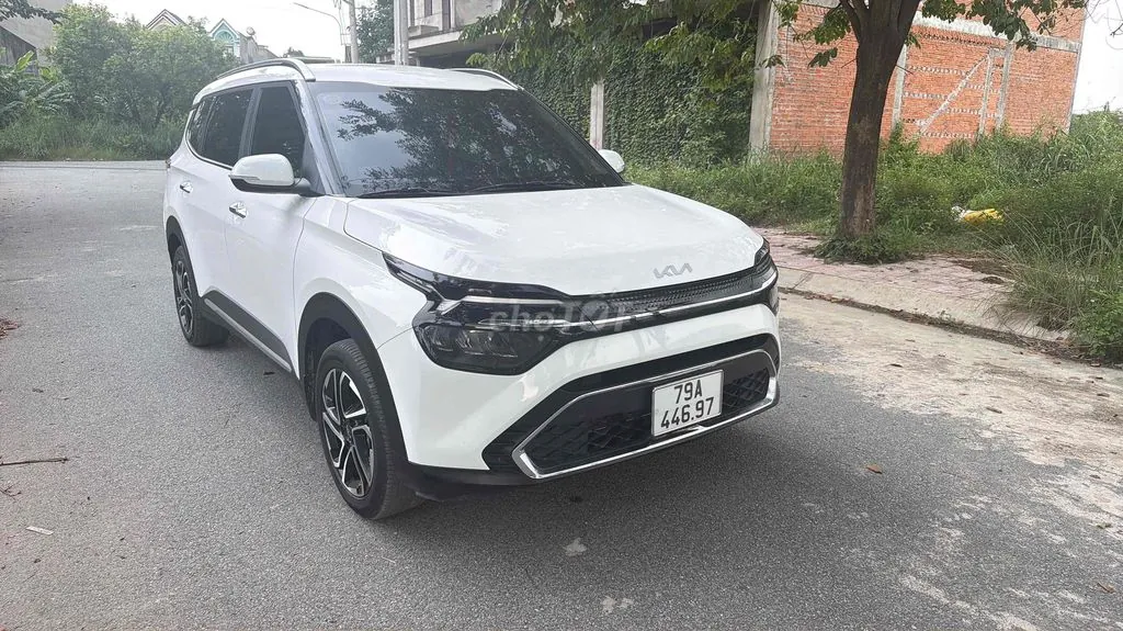 Kia Carens 2023 photo 3