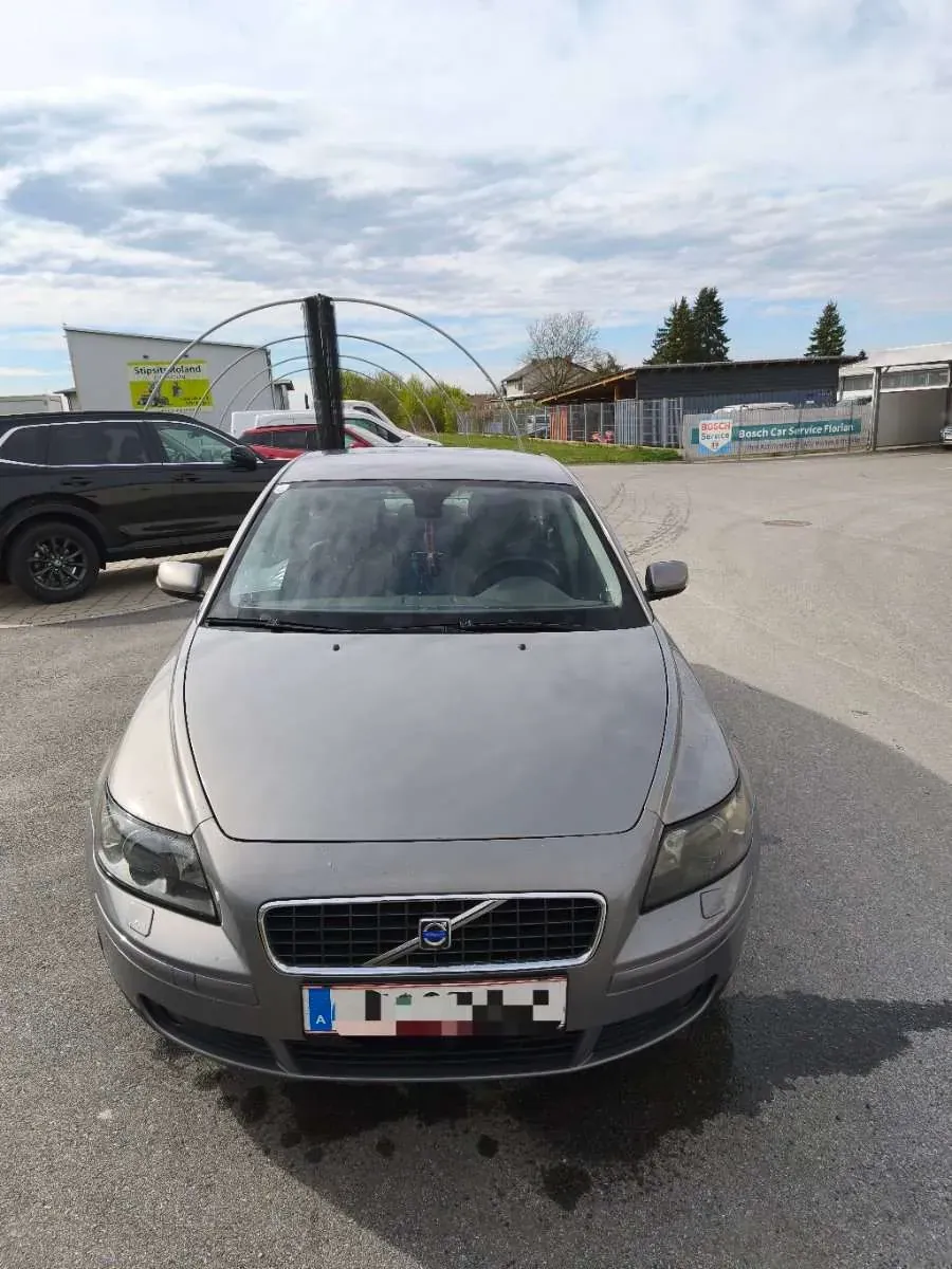 Volvo S40 2004 photo 3