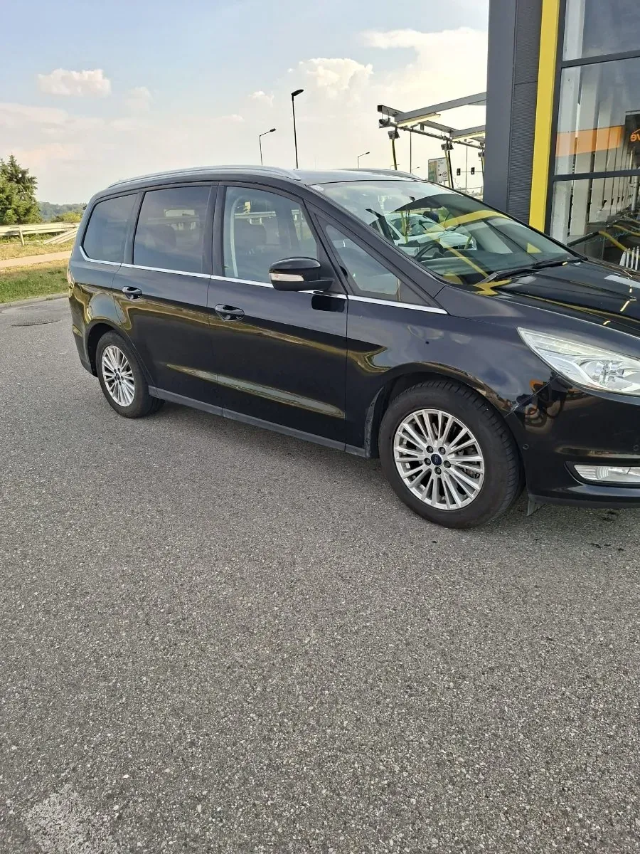 Ford Galaxy 2016 photo 3