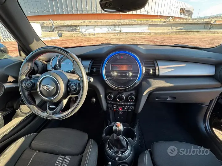 Mini Cooper 2015 photo 2