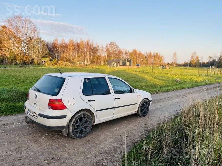 Volkswagen Golf 4 1998 photo 5