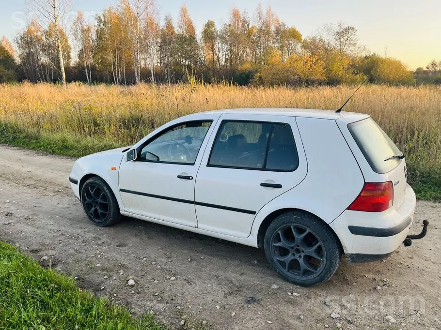 Volkswagen Golf 4