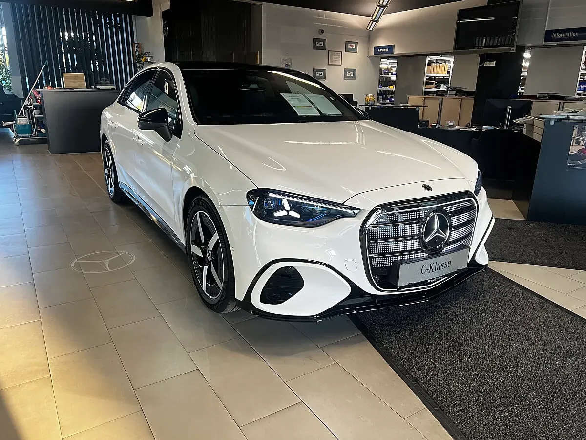 Mercedes-Benz C-Class