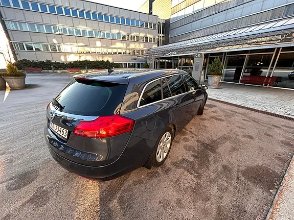 Opel Insignia 2011 photo 2