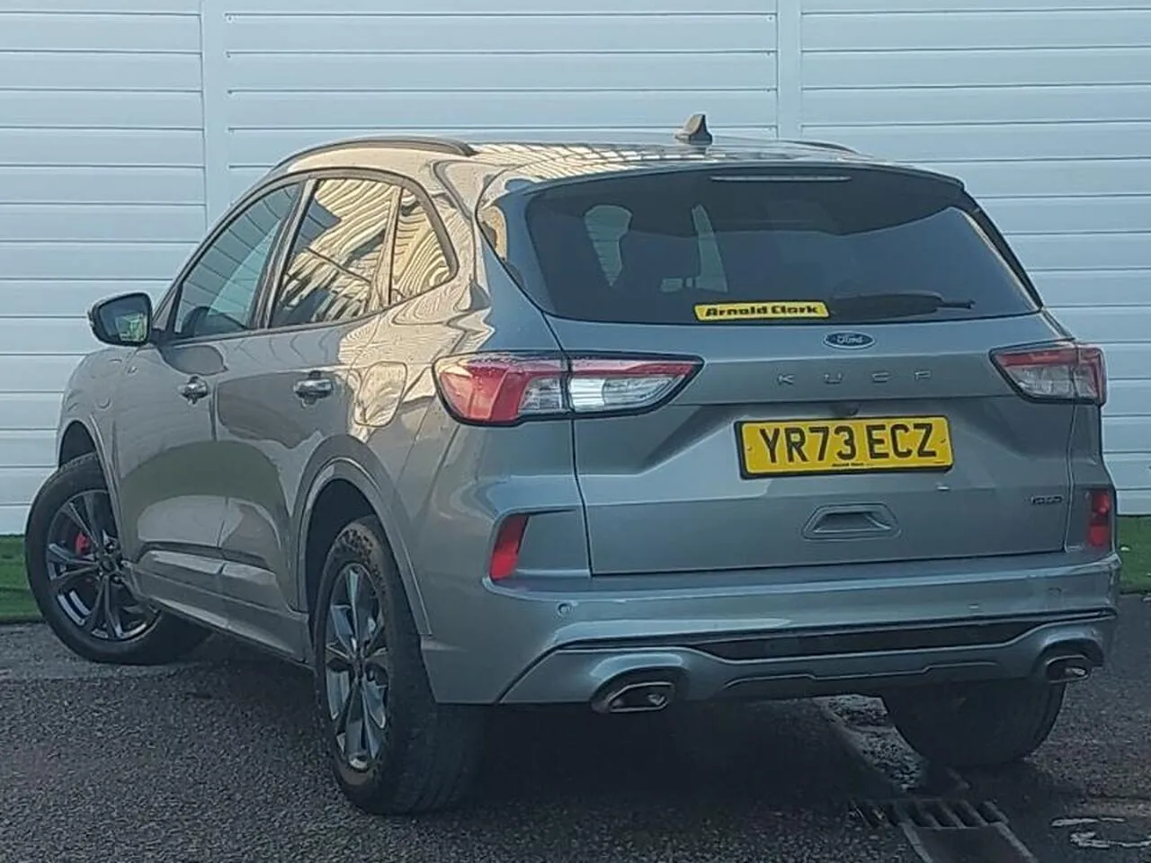 Ford Kuga 2023 photo 2