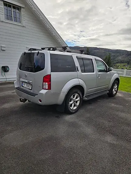 Nissan Pathfinder 2007 photo 3