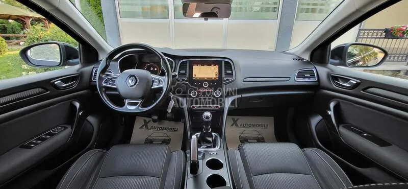 Renault Megane 2018 photo 2