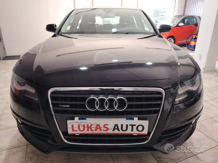 Audi A4 2011 photo 5