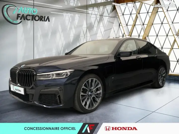 BMW Série 7 2021 photo 2