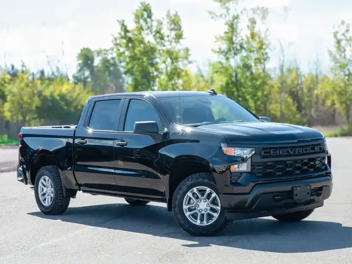 Chevrolet Silverado 1500 2026 photo 2