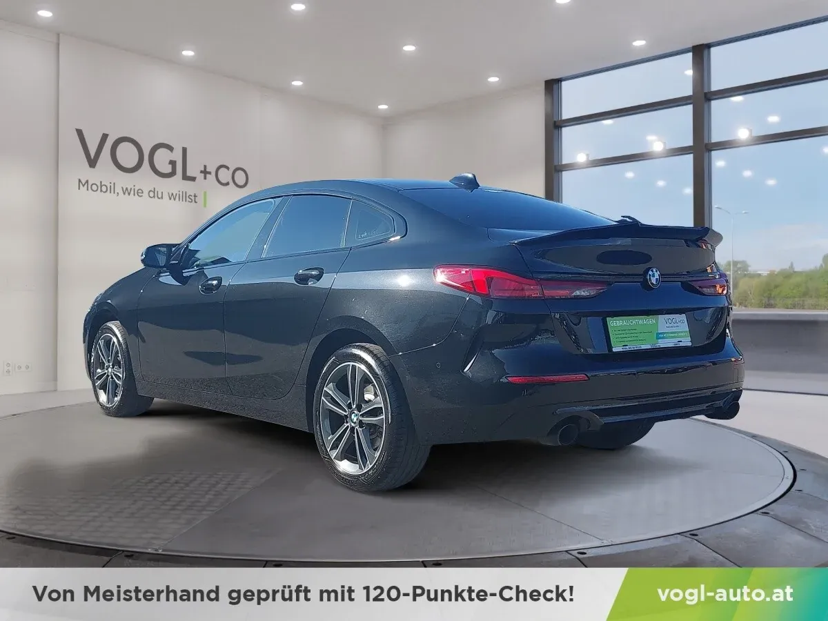 BMW 2 Series 2024 photo 3
