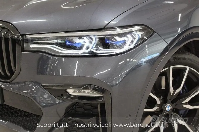BMW X7 2021 photo 2