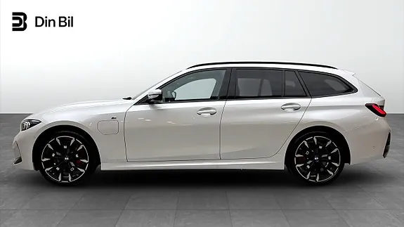 BMW 330E 2025 photo 2