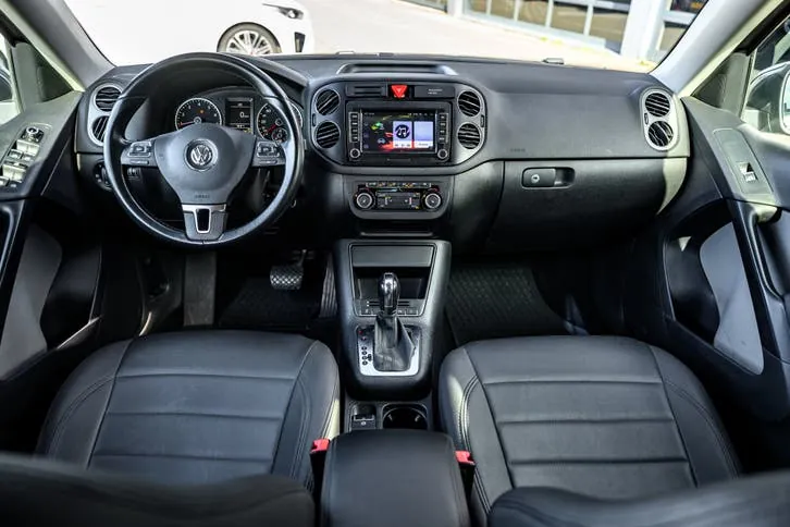 Volkswagen Tiguan 2011 photo 3