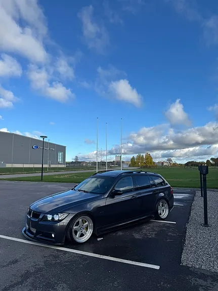 BMW 335Xi 2008 photo 2