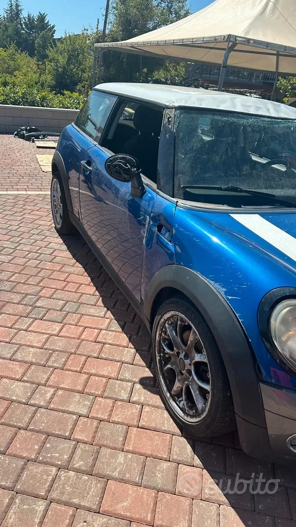Mini Clubman 2007 photo 2