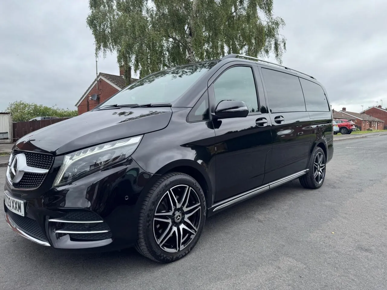 Mercedes-Benz V-Class 2023 photo 5