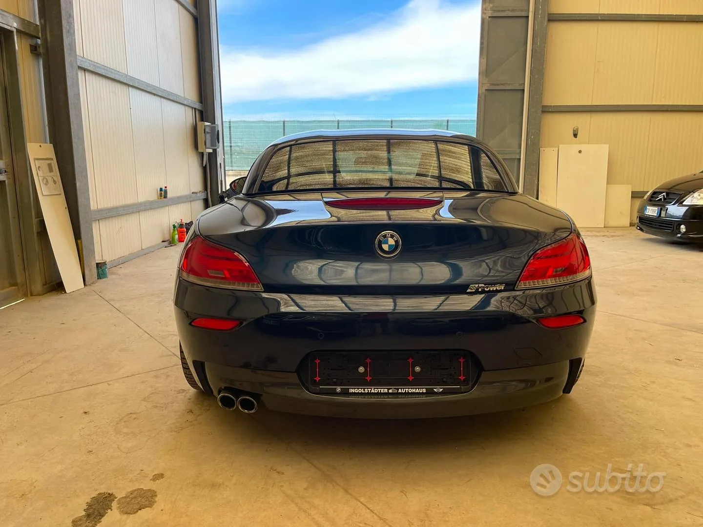 BMW Z4 2010 photo 4