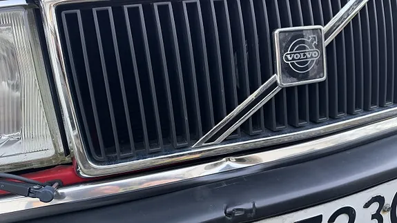 Volvo 240 1992 photo 5