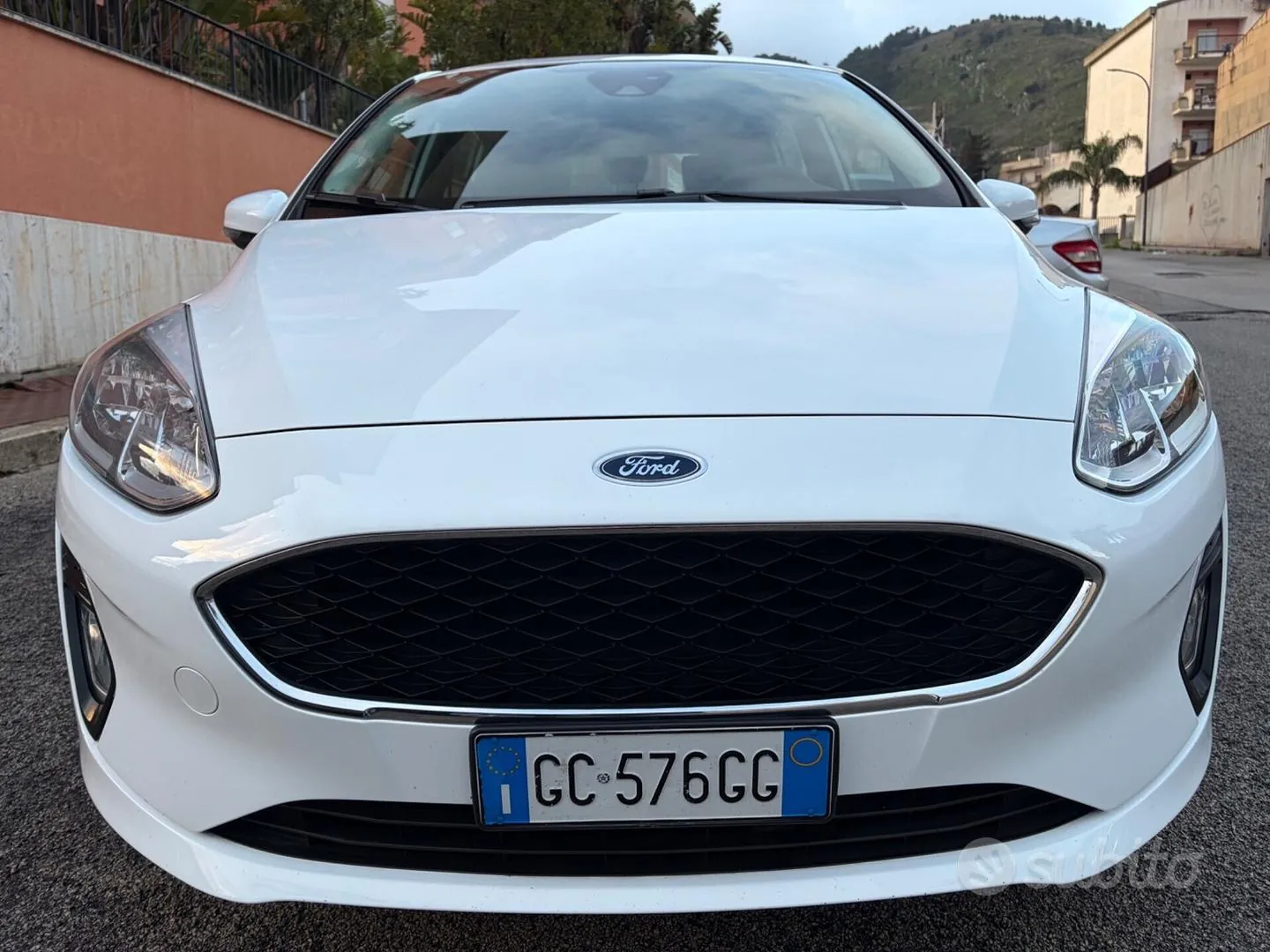 Ford Fiesta 2020 photo 2