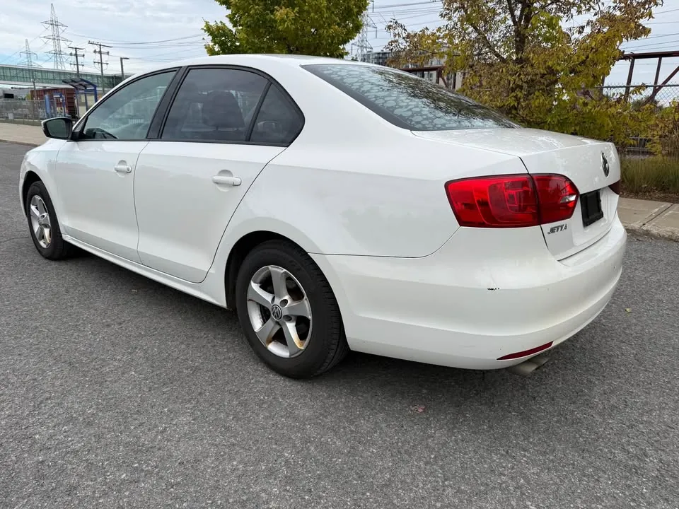 Volkswagen Jetta 2014 photo 3