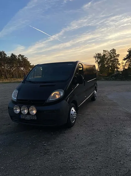 Opel Vivaro 2006 photo 3