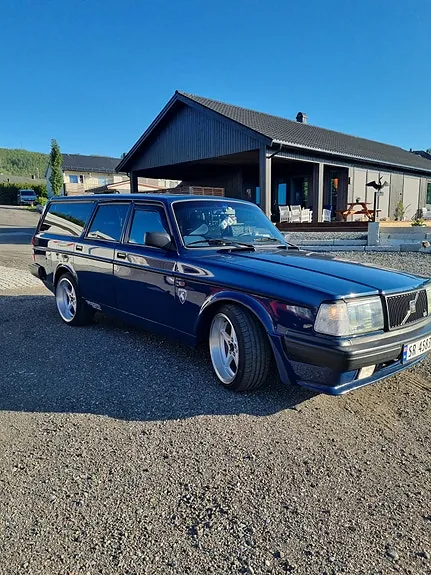 Volvo 240 1992 photo 2