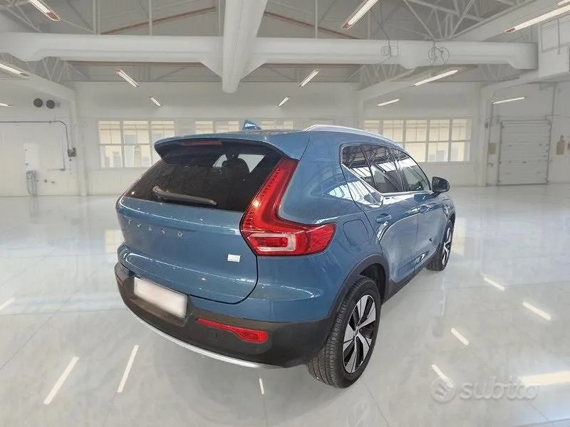 Volvo Xc40 2023 photo 4