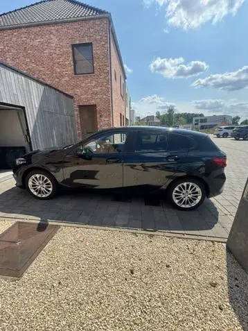 BMW 118I
