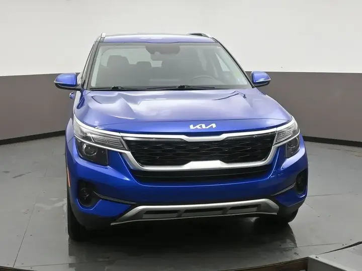 Kia Seltos 2023 photo 2