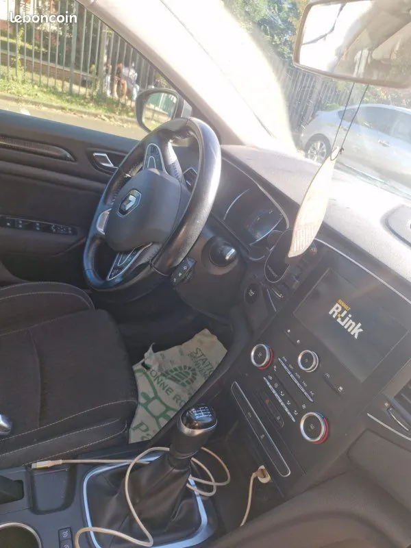 Renault Megane 2017 photo 2