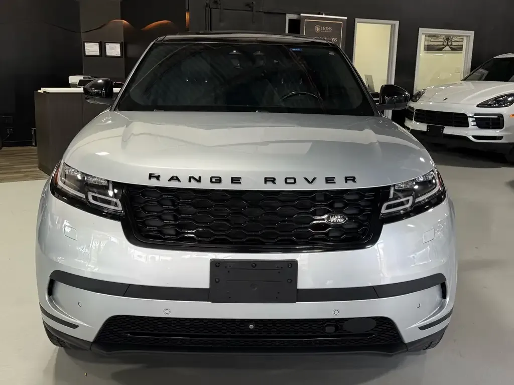 Land Rover Range Rover Velar 2021 photo 2